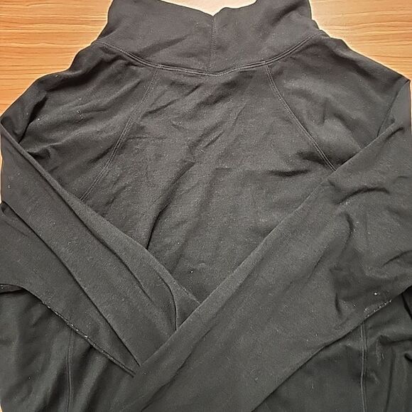 Athleta Take The Heat Turtleneck in Black HEAT-GENERATING Size XL #152477 - Picture 10 of 12